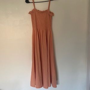 Hi! Today I am selling a beautiful coral summer dress for girls and tweens:)